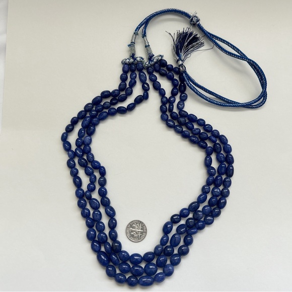 Stunning Triple Strand Blue Sapphire Bead Necklace - Picture 9 of 10